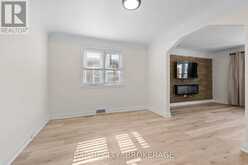 493 COLLEGE STREET | Kingston Ontario | Slide Image Eight