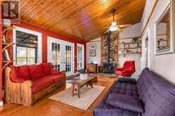 2089 CROW LAKE ROAD | South Frontenac Ontario | Slide Image Nine
