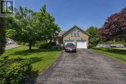 941 MALVERN TERRACE | Kingston Ontario | Slide Image Three