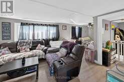 10-12 MANITOU CRESCENT | Loyalist Ontario | Slide Image Nineteen