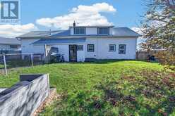 10-12 MANITOU CRESCENT | Loyalist Ontario | Slide Image Three