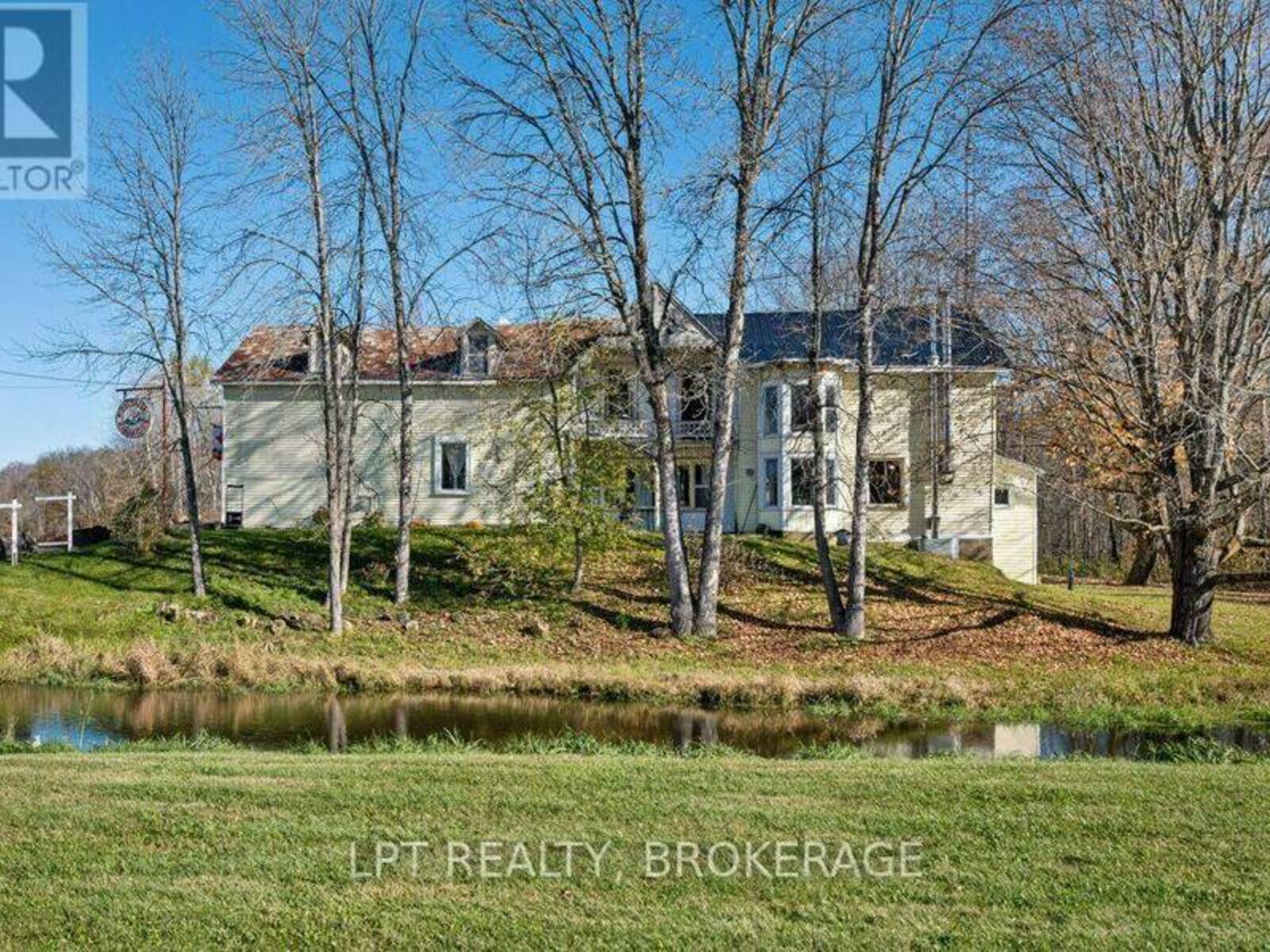 16 WESTPORT ROAD, Central Frontenac, Ontario K0H 1T0