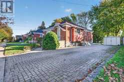 917 VICTORIA STREET | Kingston Ontario | Slide Image Three