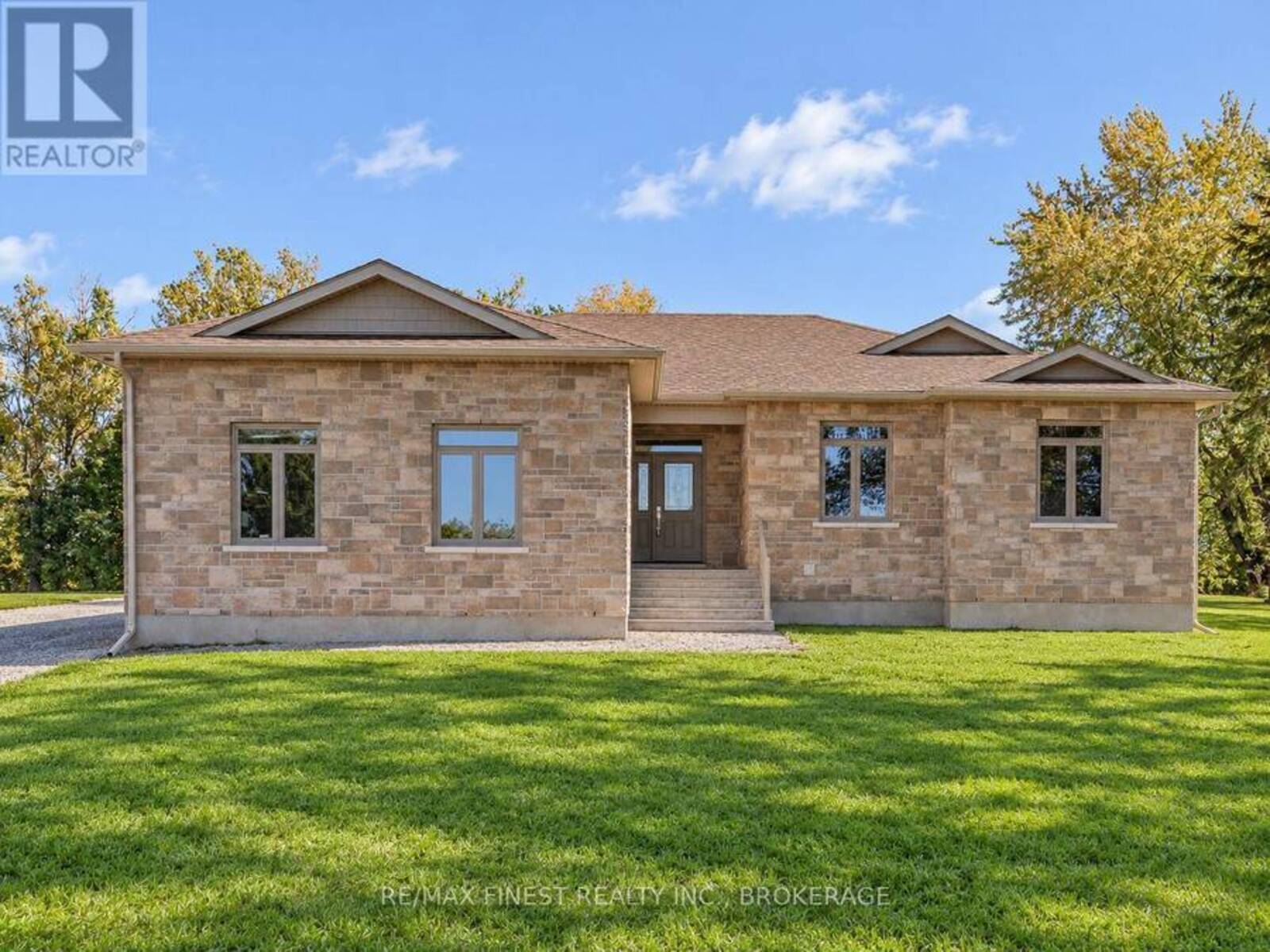 129 CONNER DRIVE, Gananoque, Ontario K7G 2V4