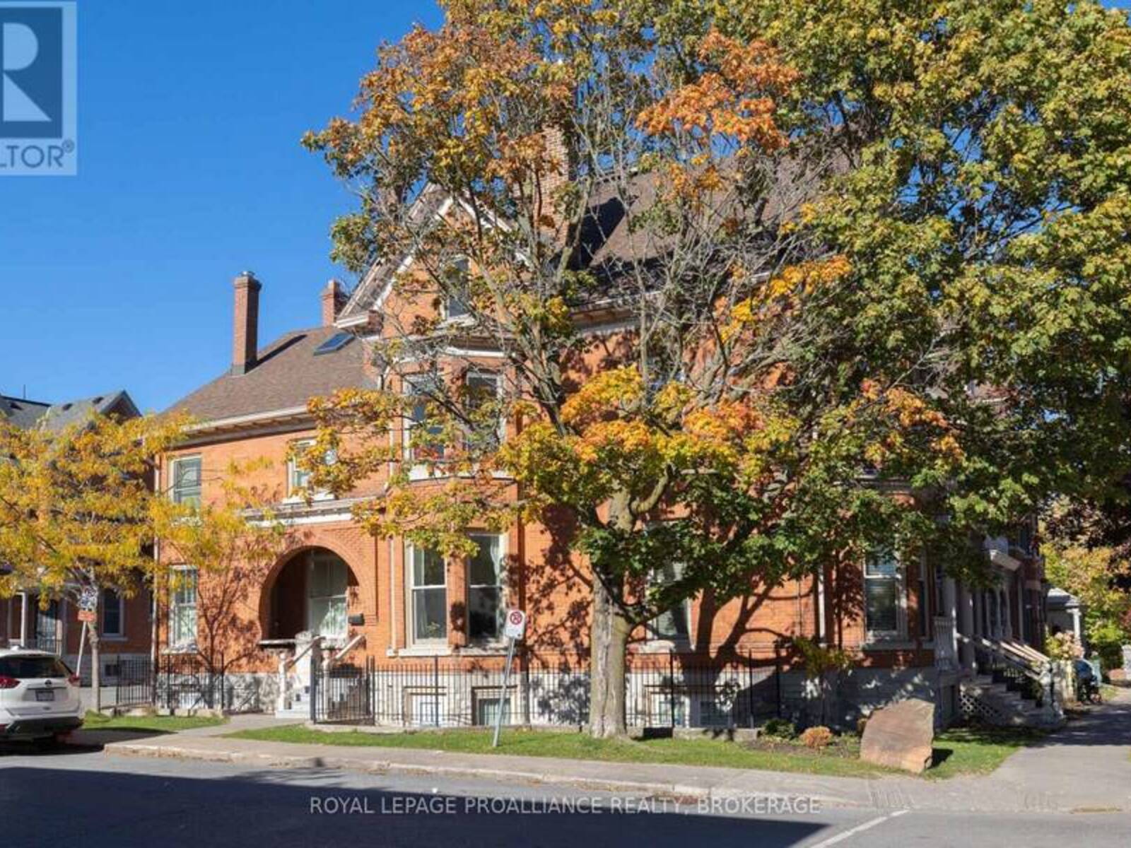 2 - 41 WILLIAM STREET, Kingston, Ontario K7L 2C3