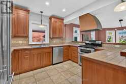 61 TRAYMOOR STREET | Kingston Ontario | Slide Image Eleven