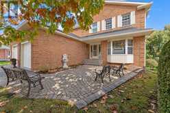 702 PARKSIDE CRESCENT | Kingston Ontario | Slide Image One