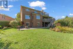 702 PARKSIDE CRESCENT | Kingston Ontario | Slide Image Three