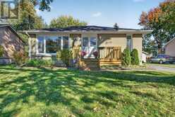 9 HENRY CRESCENT | Loyalist Ontario | Slide Image One