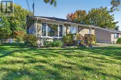 9 HENRY CRESCENT | Loyalist Ontario | Slide Image Two