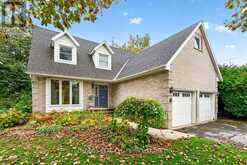 12 CASTERTON AVENUE | Kingston Ontario | Slide Image Three