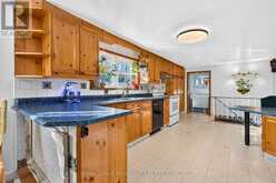 628 MACDONNELL STREET | Kingston Ontario | Slide Image Nine