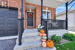 975 RAINBOW CRESCENT | Kingston Ontario | Slide Image Four