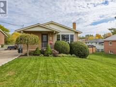 121 BUTLER STREET E Kingston Ontario, K7K 5A5