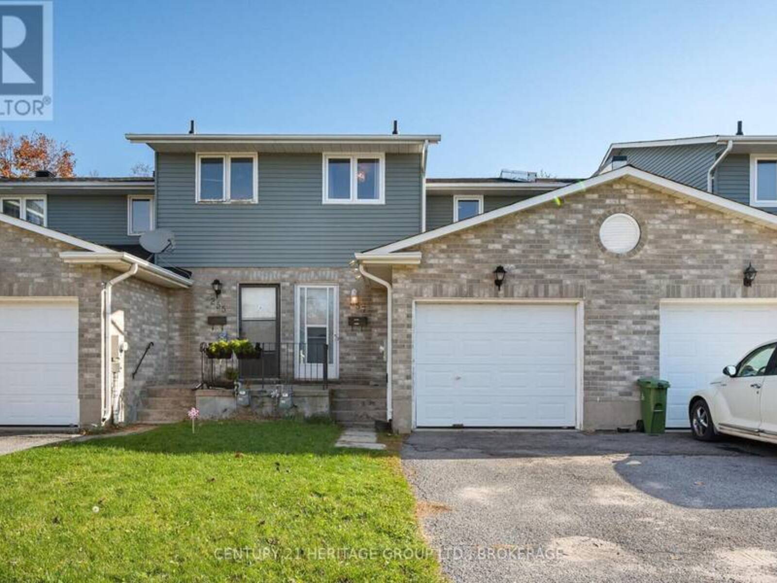 257 MELANIE AVENUE, Kingston, Ontario K7M 8C2
