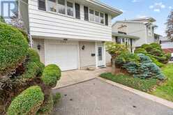 306 NORMAN ROGERS DRIVE | Kingston Ontario | Slide Image Two
