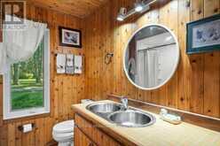 89 PLEASURE POINT LANE | Frontenac Islands Ontario | Slide Image Thirteen