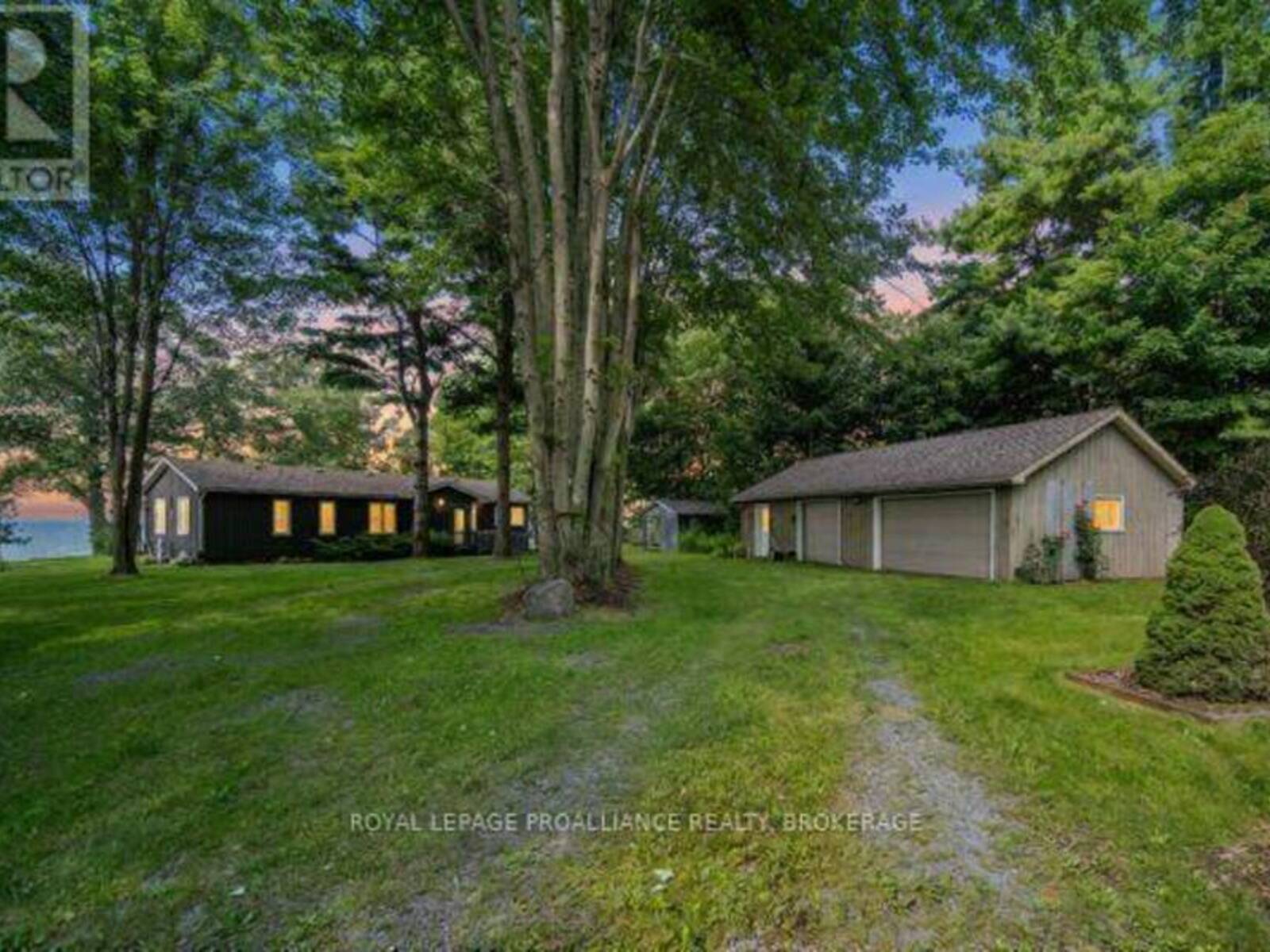 89 PLEASURE POINT LANE, Frontenac Islands, Ontario K0H 2Y0