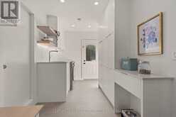 86 LAKESHORE BOULEVARD | Kingston Ontario | Slide Image Nineteen