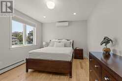86 LAKESHORE BOULEVARD | Kingston Ontario | Slide Image Thirty