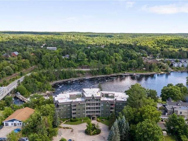 24 ONTARIO Street Unit# 308 Bracebridge Ontario, P1L 2H5