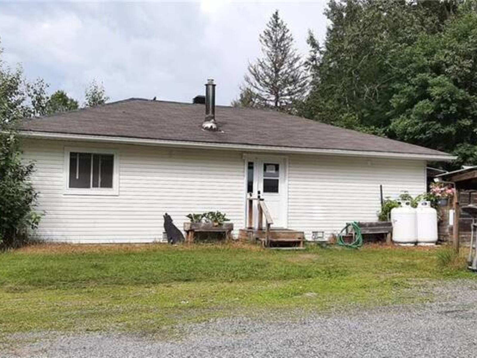 13356 64 Highway, Field, Ontario P0H 1M0