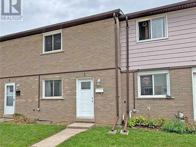 379 DARLING Street Unit# 7 Brantford Ontario, N3S 7G4