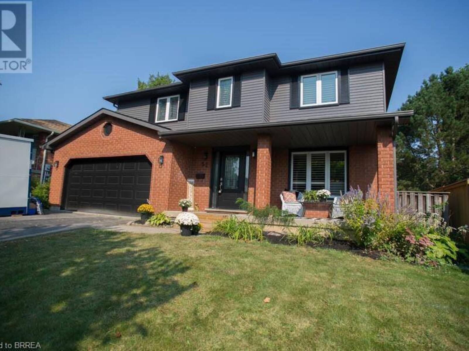 52 BECKETT Drive, Brantford, Ontario N3T 6G2