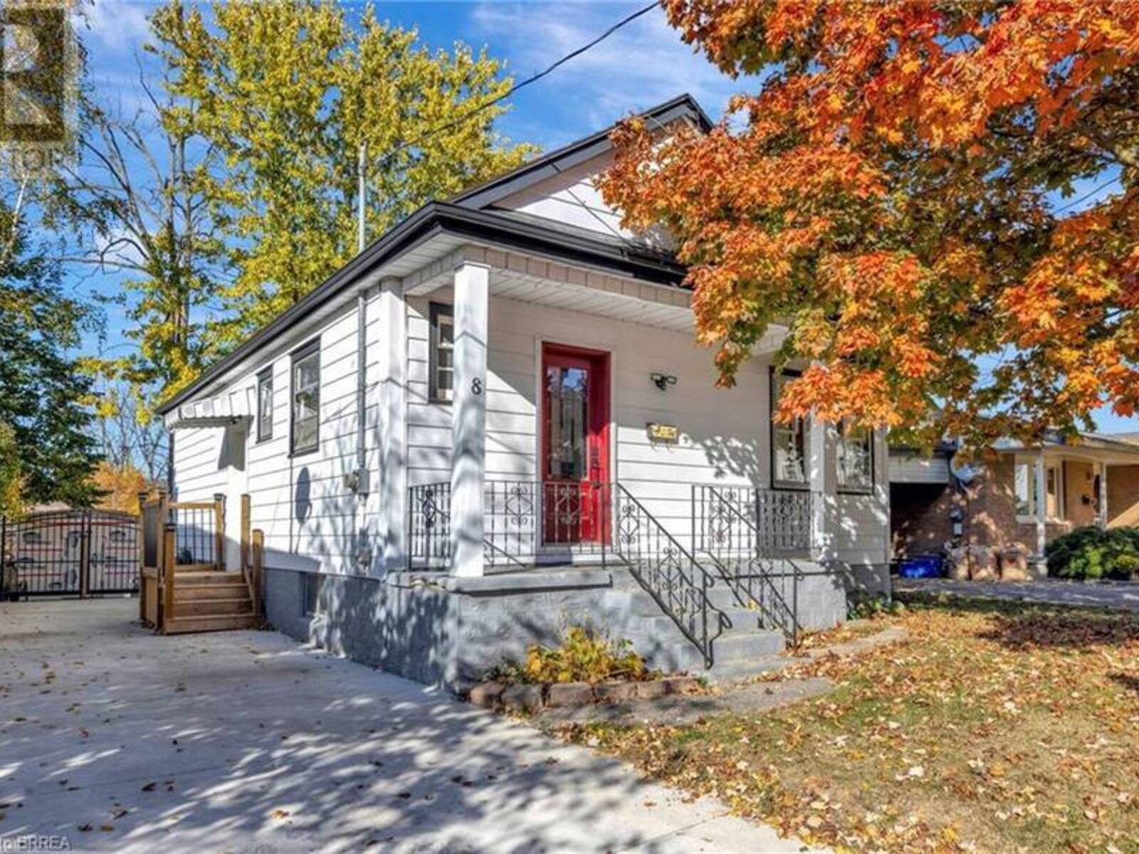 8 SHORT Street, Cambridge, Ontario N1R 2L8