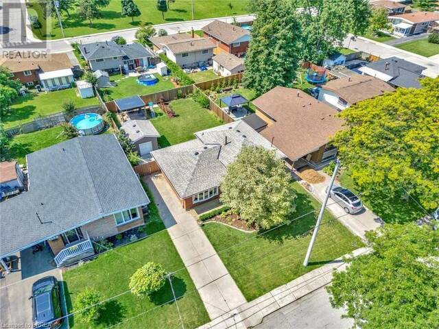 157 FIELDING Crescent Hamilton Ontario, L8V 2P7