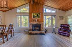 2 MEADOWOOD Drive | St. George Ontario | Slide Image Nine