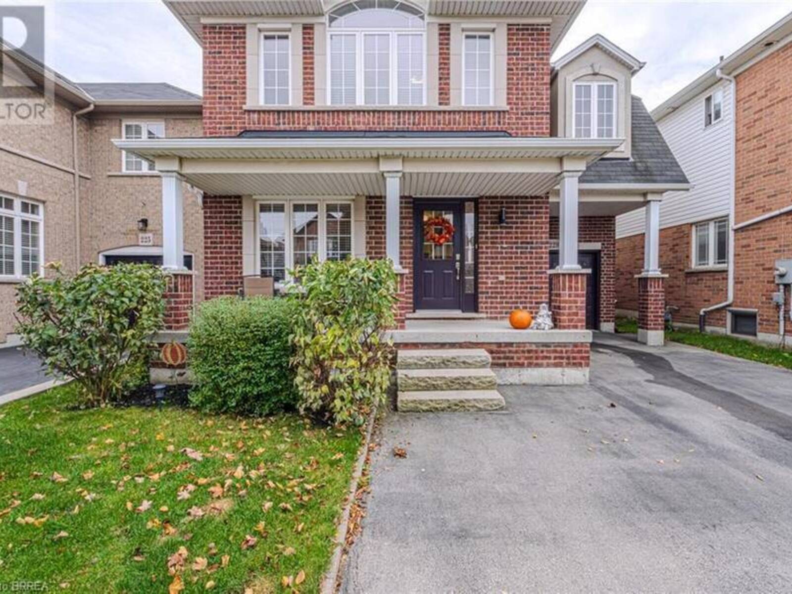 229 SPRINGVALLEY Crescent, Hamilton, Ontario L9C 0B3