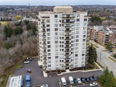 255 KEATS Way Unit# 104 Waterloo Ontario, N2L 6N6