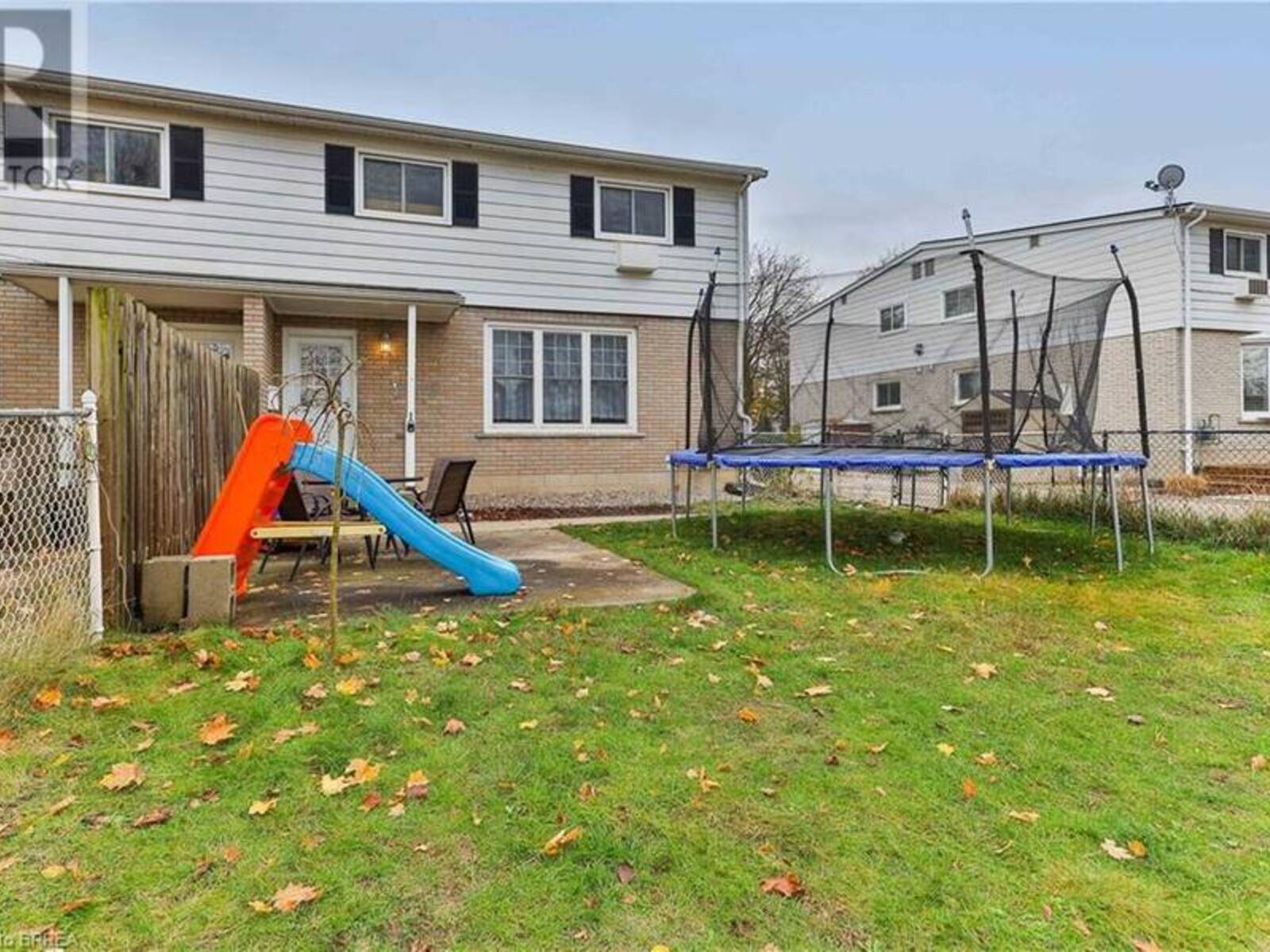 43 METCALFE Crescent Unit# C, Brantford, Ontario N3R 2L7