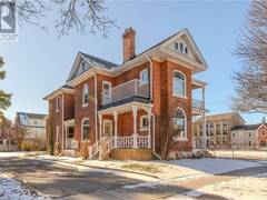 29 NELSON Street Brantford Ontario, N3T 2M7