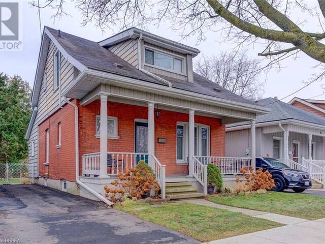 12 HELEN Avenue Brantford Ontario, N3T 1C7 - 3 Bedrooms Home For Sale