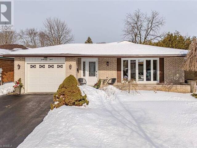 33 ASHGROVE Avenue Brantford Ontario, N3R 6E1 - 4 Bedrooms Home For Sale