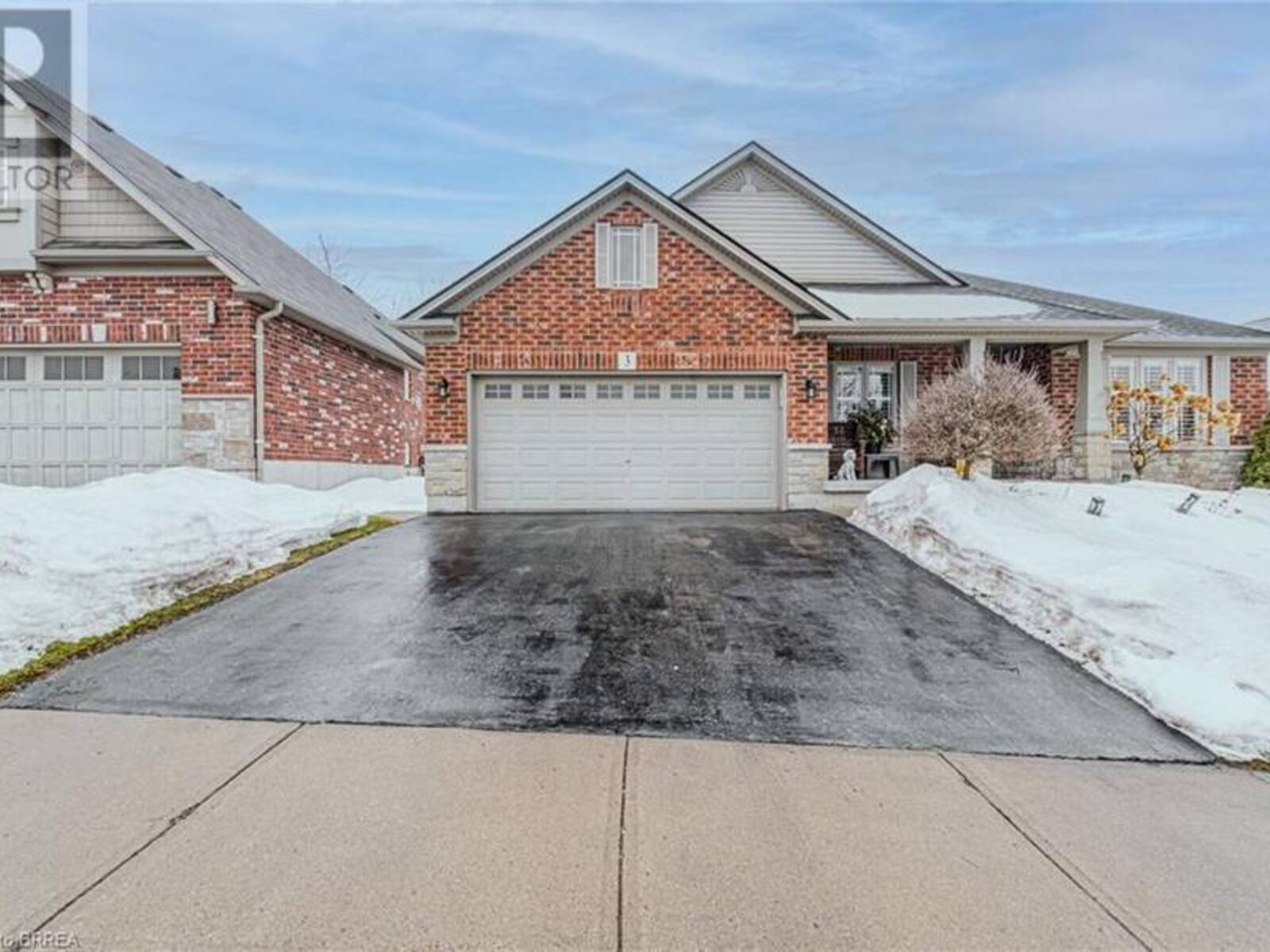 3 COBBLESTONE Drive, Paris, Ontario N3L 4G1