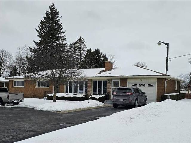 42 KING Street Brant Ontario, N0E 1A0 - 3 Bedrooms Home For Sale