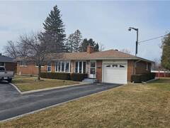 42 KING Street Brant Ontario, N0E 1A0