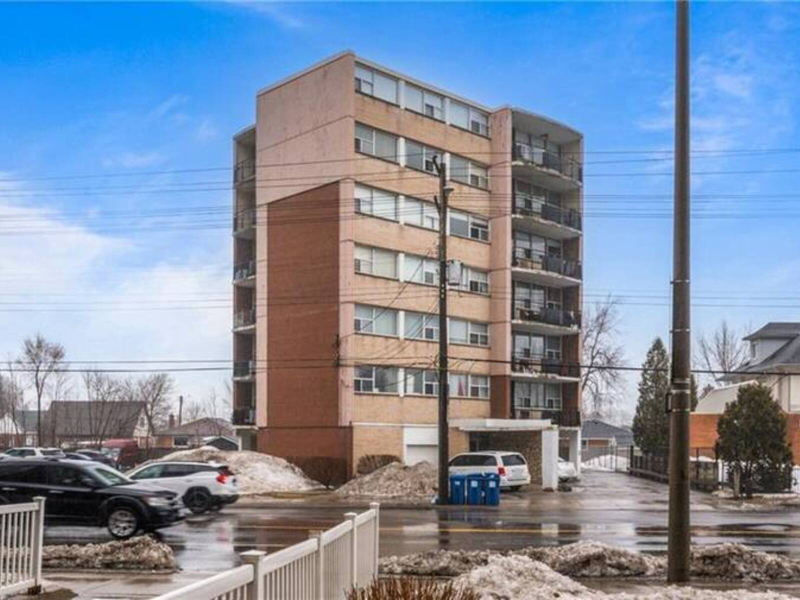 293 MOHAWK Road E Unit# 501, Hamilton, Ontario L9A 2J1