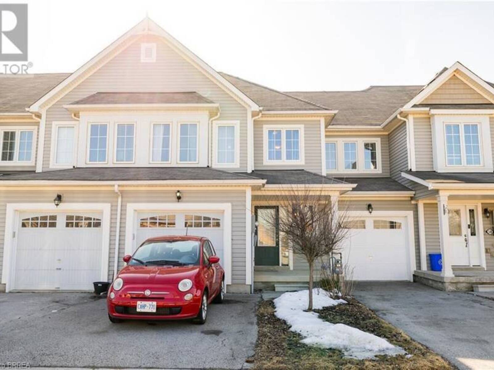 60 ENGLISH Lane, Brantford, Ontario N3T 0H1