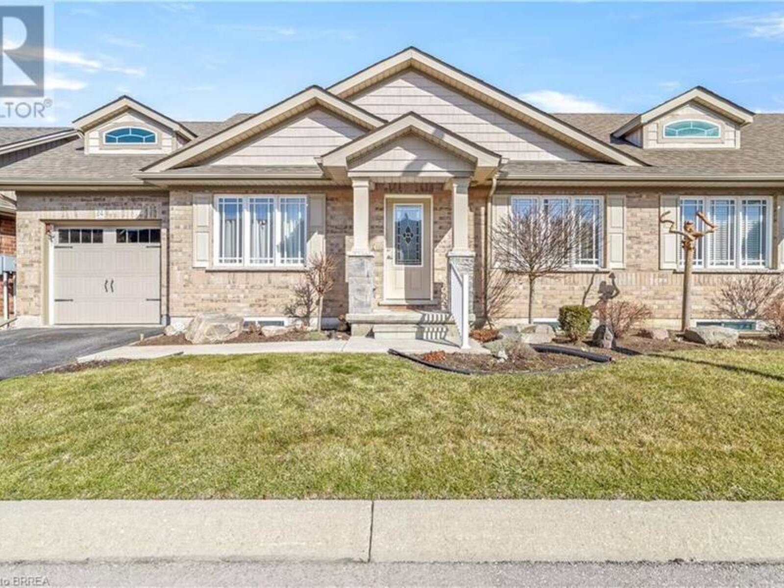 24 TRINITY Lane, Waterford, Ontario N0E 1Y0