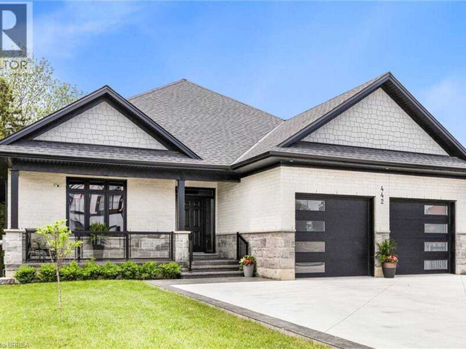 442 JAMES Street, Delhi, Ontario N4B 2C1