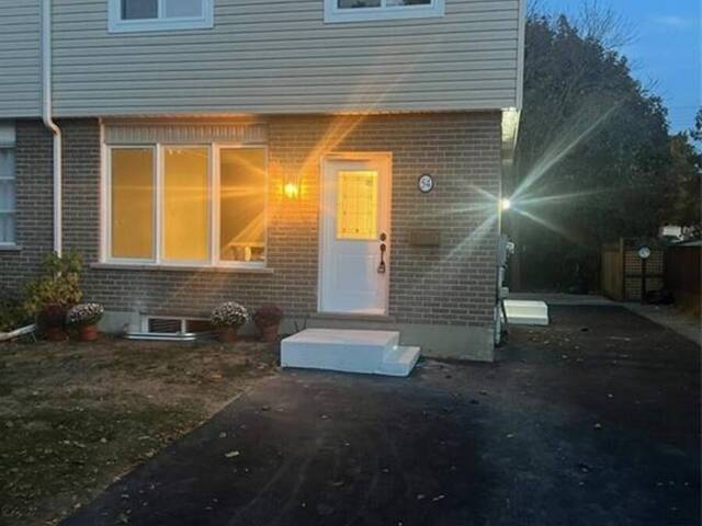 54 DEBBY Crescent Brantford Ontario, N3R 7A4 - 3 Bedrooms Home For Sale