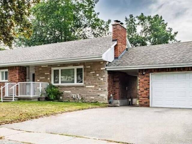 75 HENDERSON Avenue Brantford Ontario, N3R 4W1 - 5 Bedrooms Home For Sale