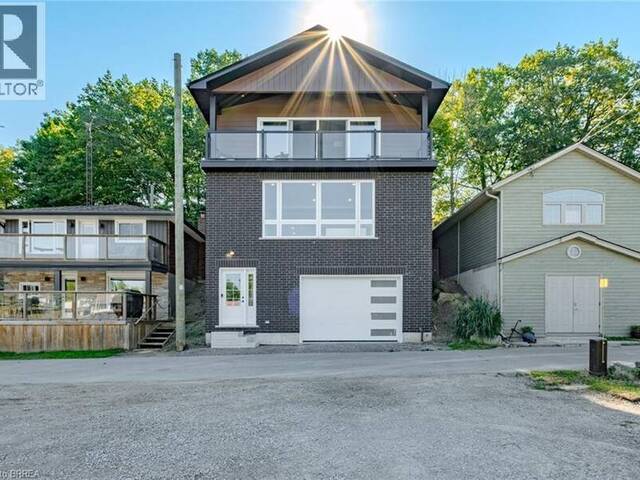 50 GRAND Street Port Dover Ontario, N0A 1N7 - 3 Bedrooms Home For Sale