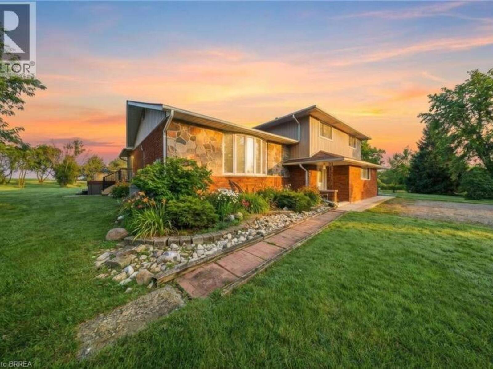 11 BURTCH Road, Brant, Ontario N0E 1K0