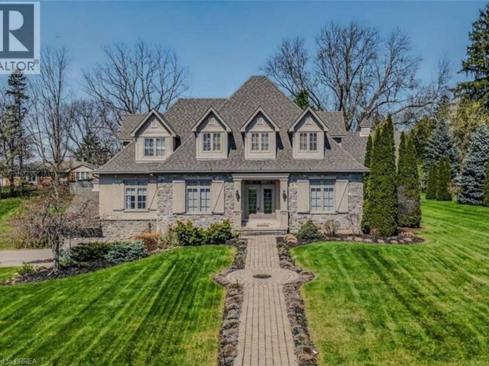 9 RUE CHATEAUX Terrace, Brantford, Ontario N3T 6N7