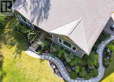 156 ST JOHNS Road W | Simcoe Ontario | Slide Image Six